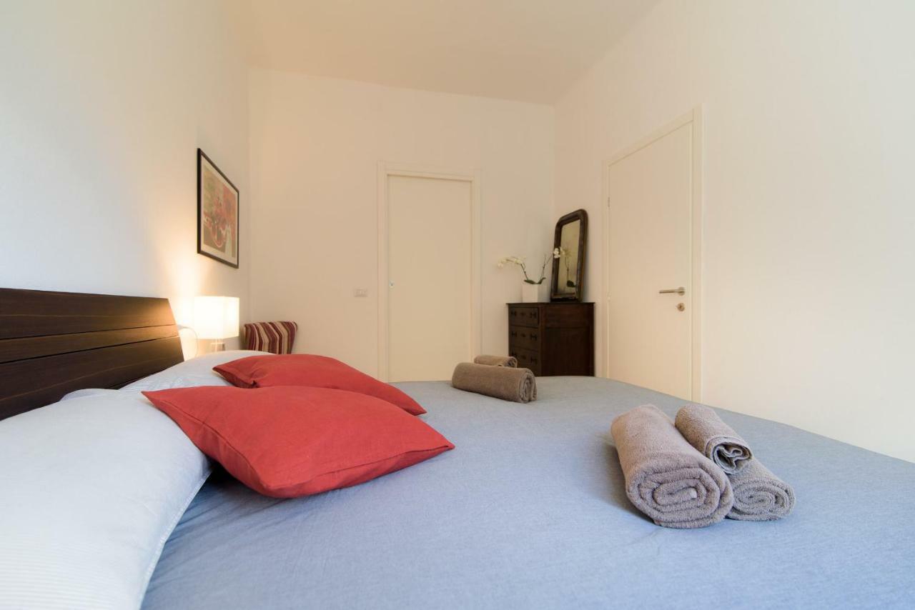 Al Pontile - The House Of Travelers Villa Sala Comacina Luaran gambar