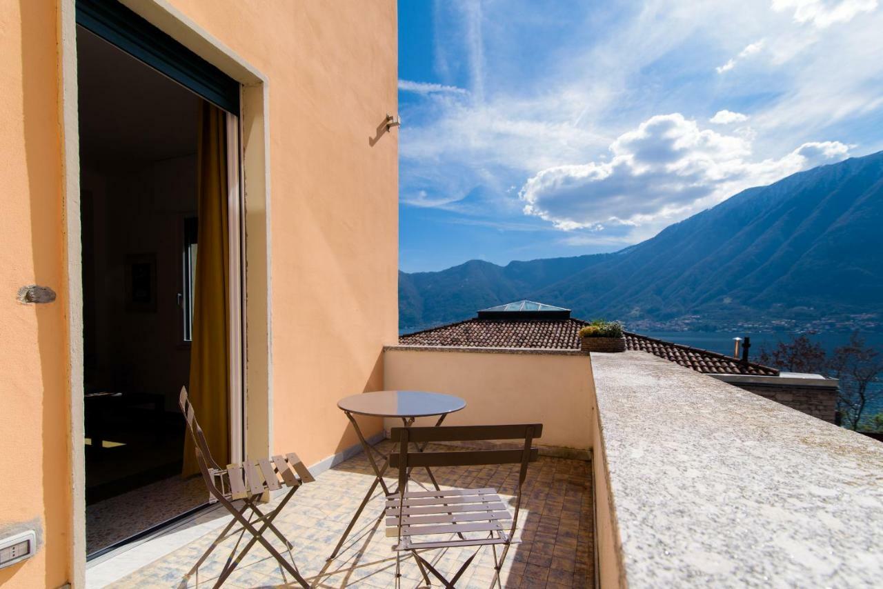 Al Pontile - The House Of Travelers Villa Sala Comacina Luaran gambar